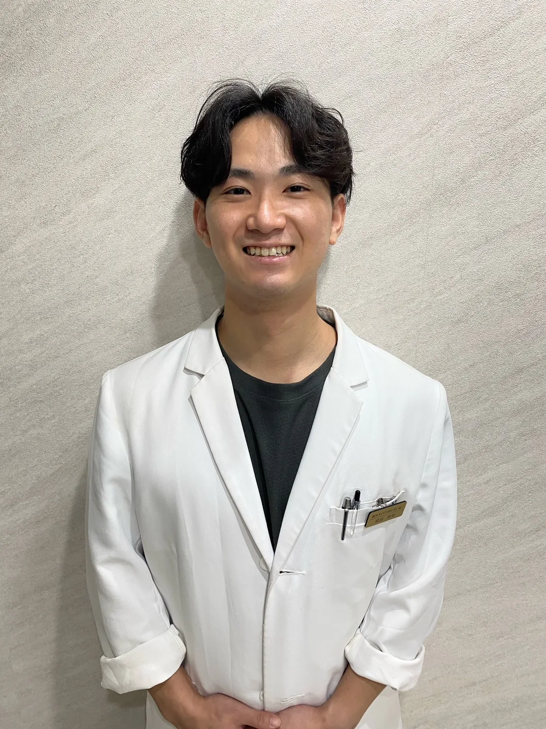 成田 虎伯